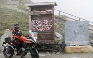 Colle delle Finestre ktm adventure 1050