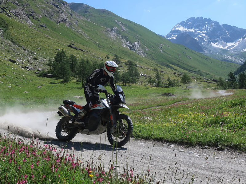 Richtig bremsen mit dem Motorrad