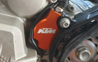 KTM EXC Kupplungsnehmerschutz - richtige Kabelverlegung