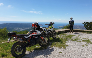 Adventurebiketour TET Slowenien Jentlflow - Sicht auf die Bucht von Triest