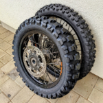 Dunlop D908RR montiert auf KTM Heavy Duty Felgen