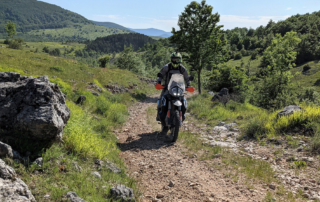 Jentlflow Adventurebike Tour Kroatien, Herrliche Hochebene im kroatischen Hinterland