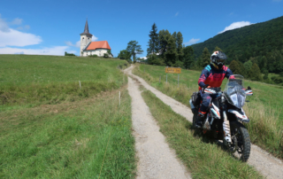 Jentlflow Adventurebike Tour Slowenien, Herrliche Schotterwege Richtung Süden