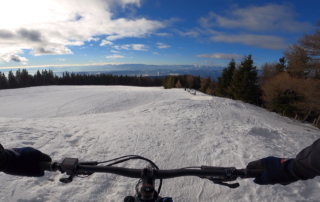 Winter E-Bike Schöckl vom Schöckl Richtung Schneid