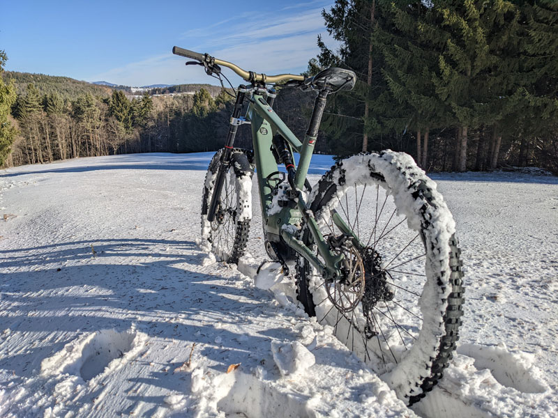 Winter E-Biken – perfektes Training für Motorrad Offroader