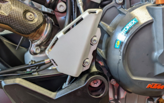 KTM Adventure 890 Powerparts Alu Fußbremszylinderabdeckung