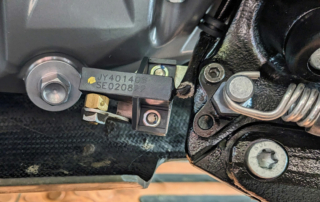 KTM 890 Adventure R 2023 Seitenständer deaktivieren