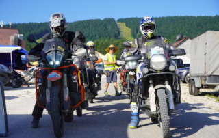 Bosnia Rally Start Tag 1 Christian Reiter und Jörg Schaumberger