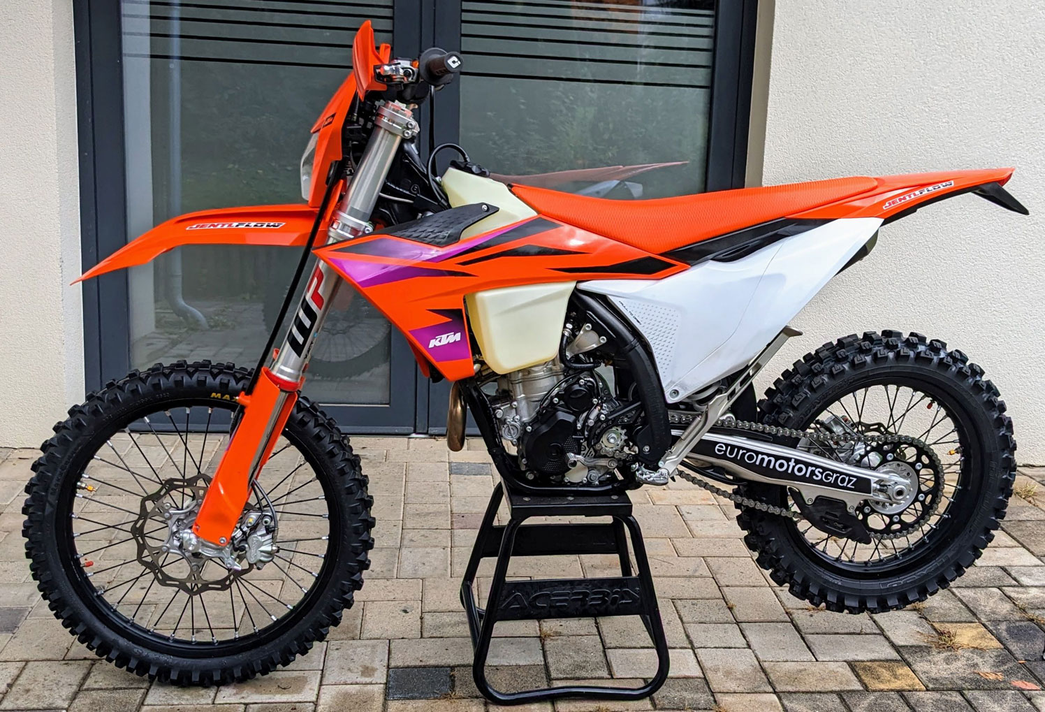 KTM 350 EXC-F 2024 Erster Check aus Fahrtechnik Sicht - JentlFlow