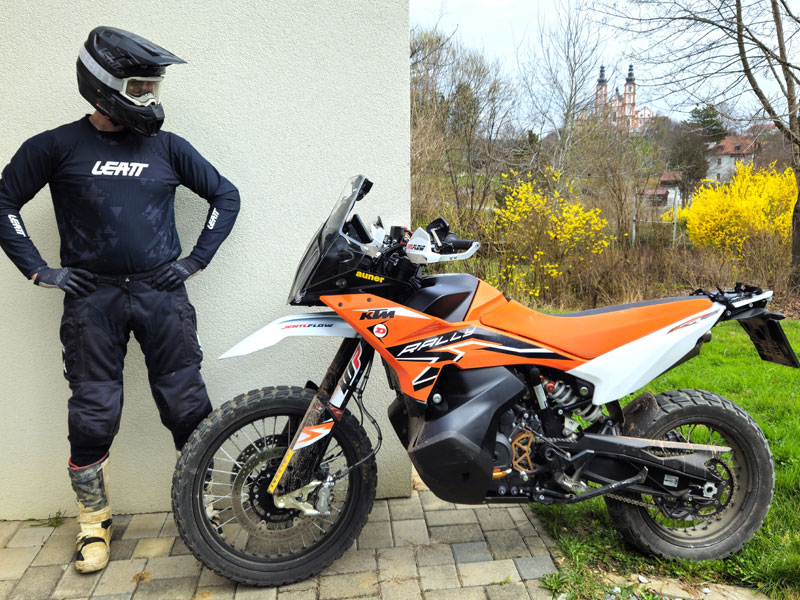 Adventurebiker Offroad Light Bekleidung Kaufberatung