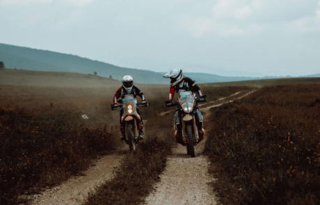 Renate Gutleb KTM 690 Enduro R, Gerhard Zinsberger KTM 890 Adventure R Bosnia Rally