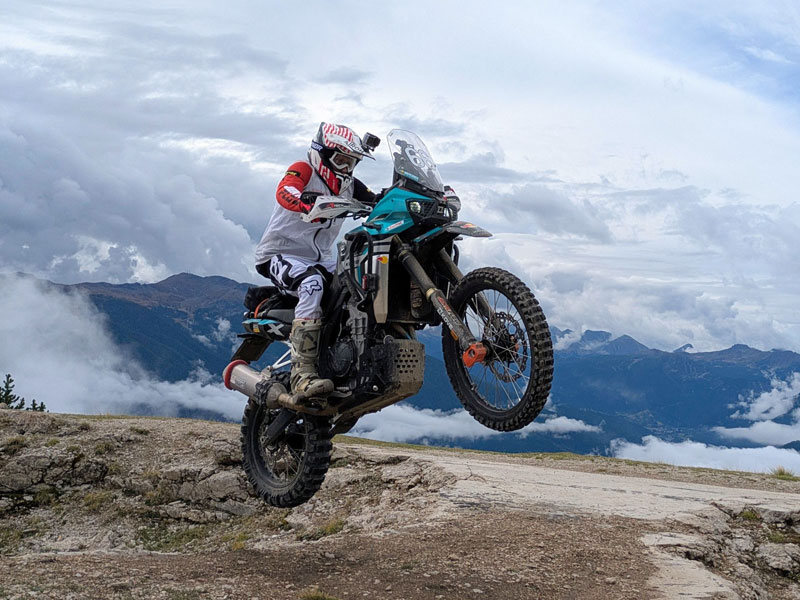 JentlFlow Kove 800X Rally – besser als KTM Adventure R?